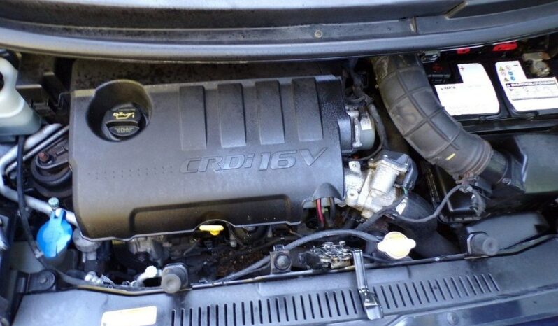 Kia Venga full