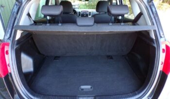 Kia Venga full