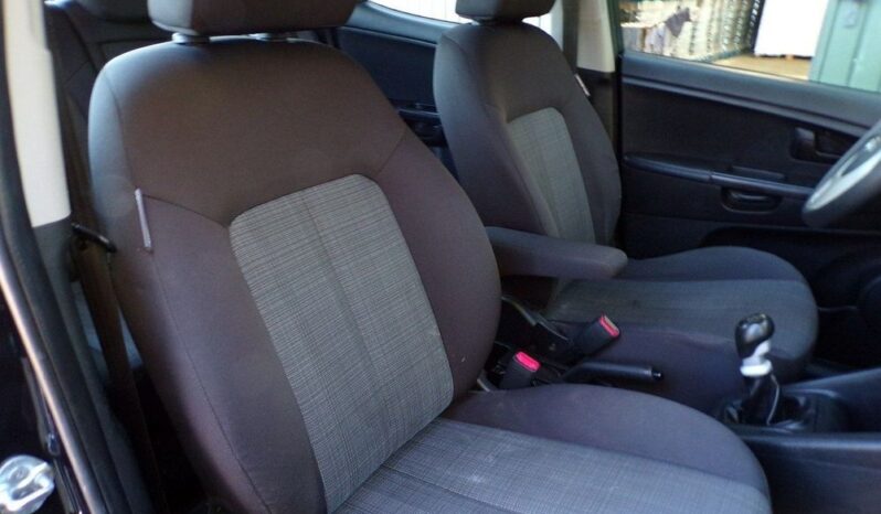 Kia Venga full
