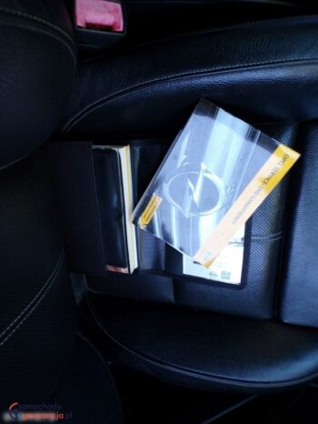 Opel Astra full