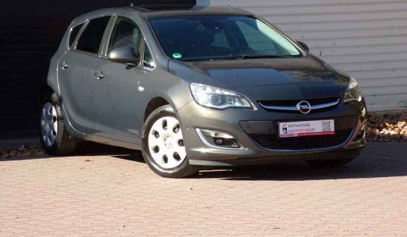 Opel Astra full