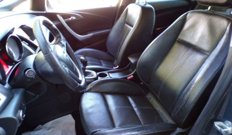 Opel Astra full