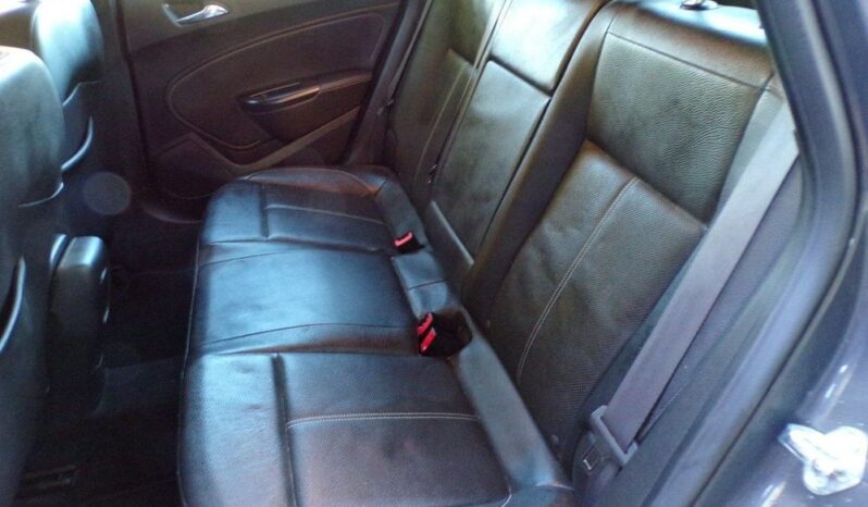 Opel Astra full