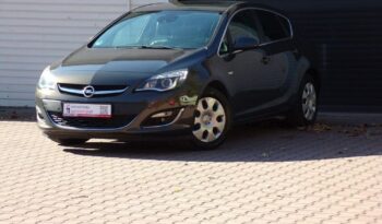 Opel Astra full