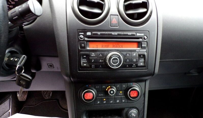 Nissan Qashqai full