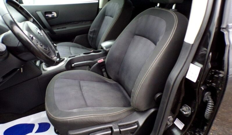 Nissan Qashqai full