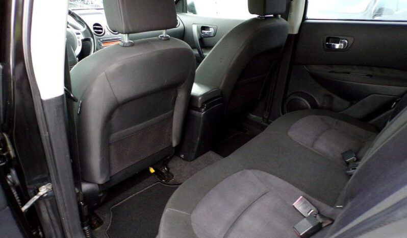 Nissan Qashqai full