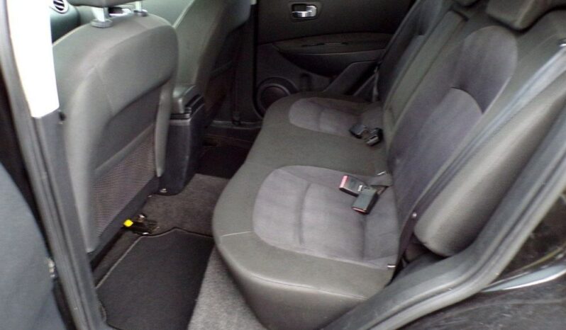 Nissan Qashqai full