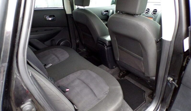 Nissan Qashqai full