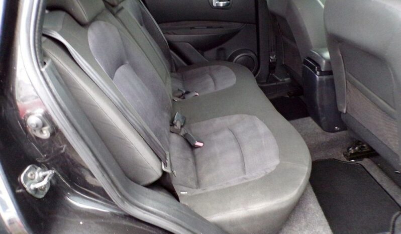 Nissan Qashqai full