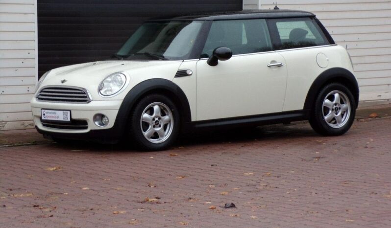 MINI Cooper full