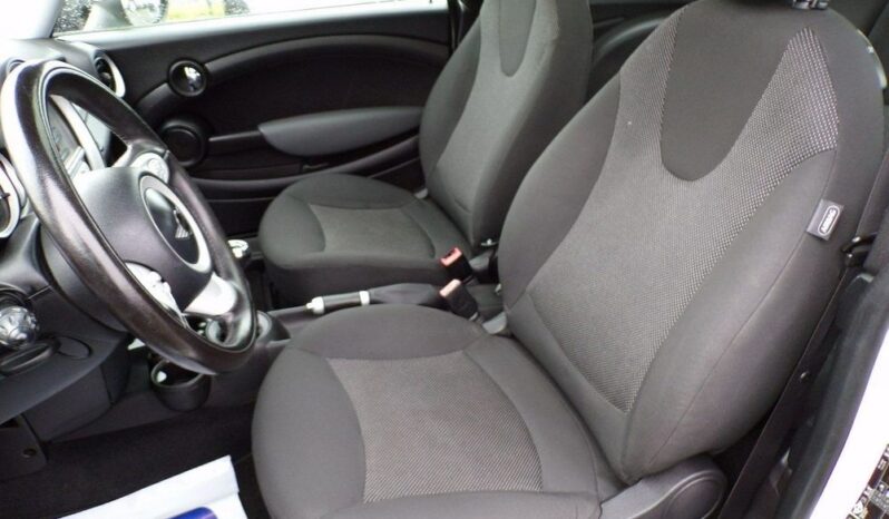 MINI Cooper full