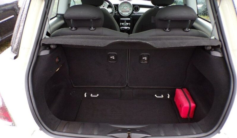 MINI Cooper full