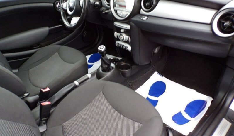 MINI Cooper full