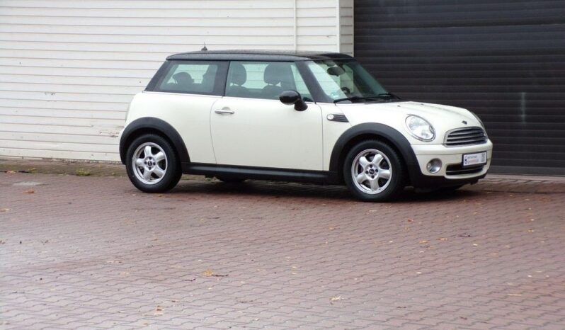 MINI Cooper full