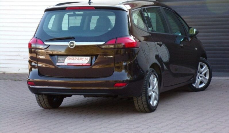 Opel Zafira full