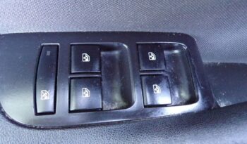 Opel Zafira full