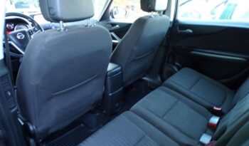 Opel Zafira full