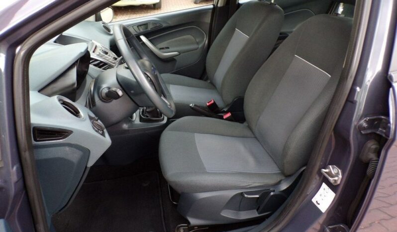 Ford Fiesta full