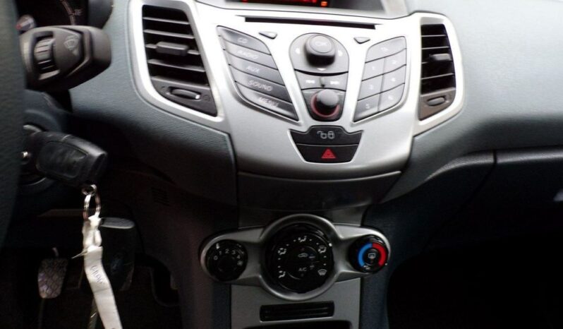 Ford Fiesta full