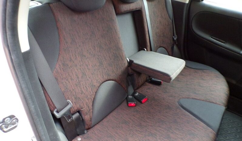 Nissan Note full