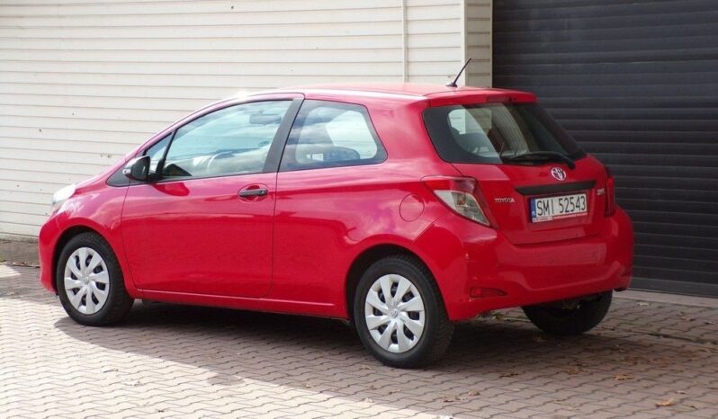 Toyota Yaris full