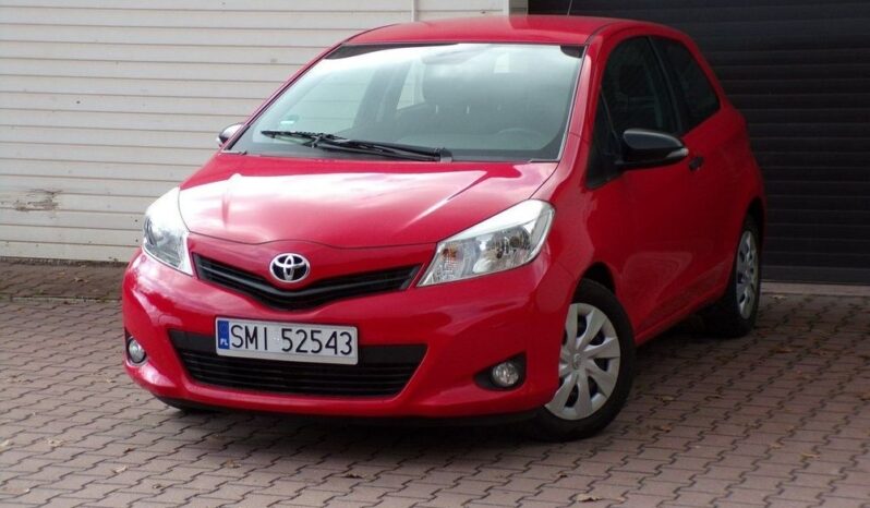 Toyota Yaris full