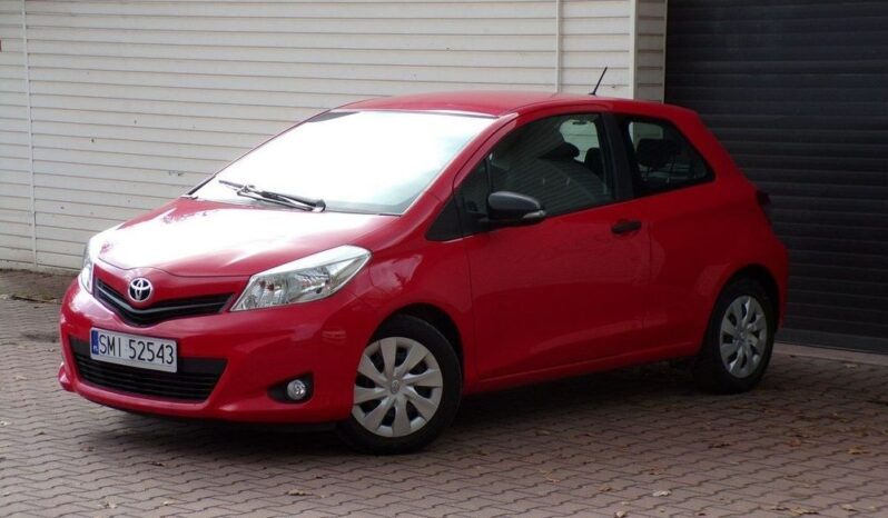 Toyota Yaris full