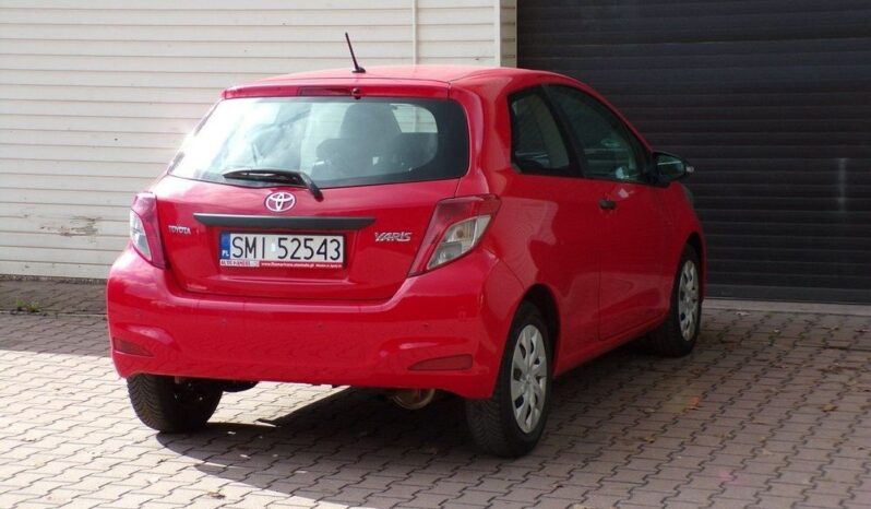 Toyota Yaris full