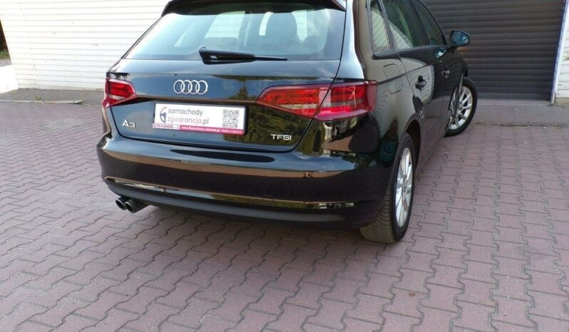 Audi A3 Sportback full
