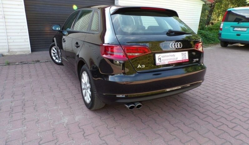 Audi A3 Sportback full