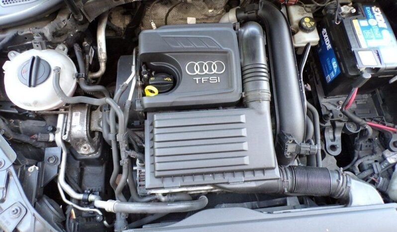 Audi A3 Sportback full