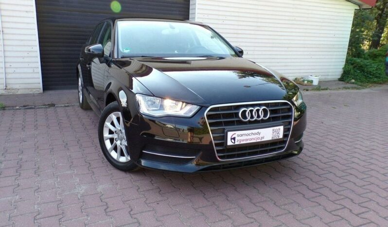 Audi A3 Sportback full
