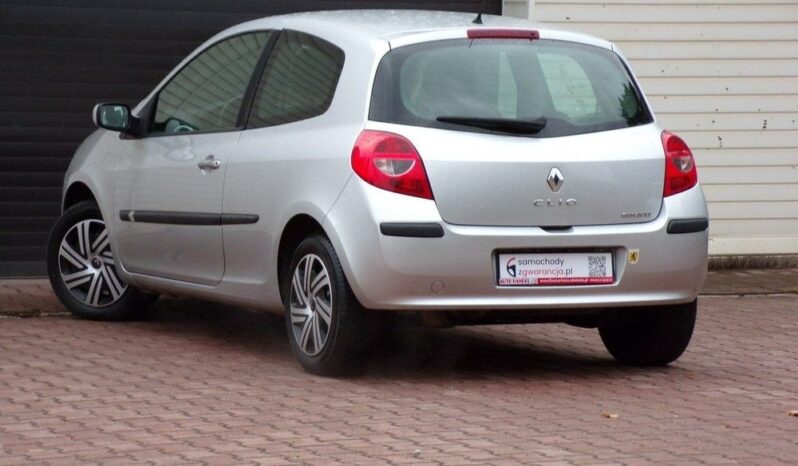 Renault Clio full