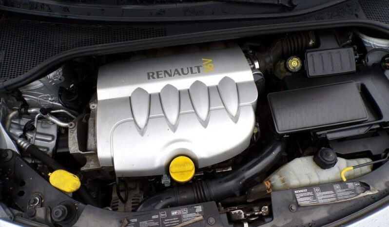 Renault Clio full