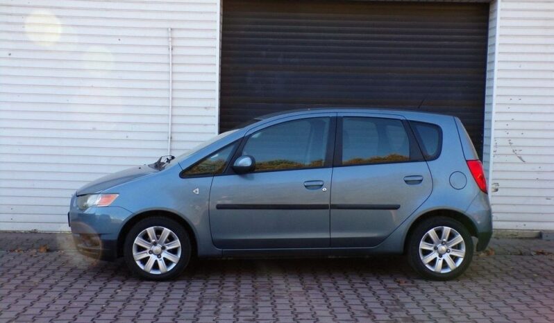 Mitsubishi Colt full