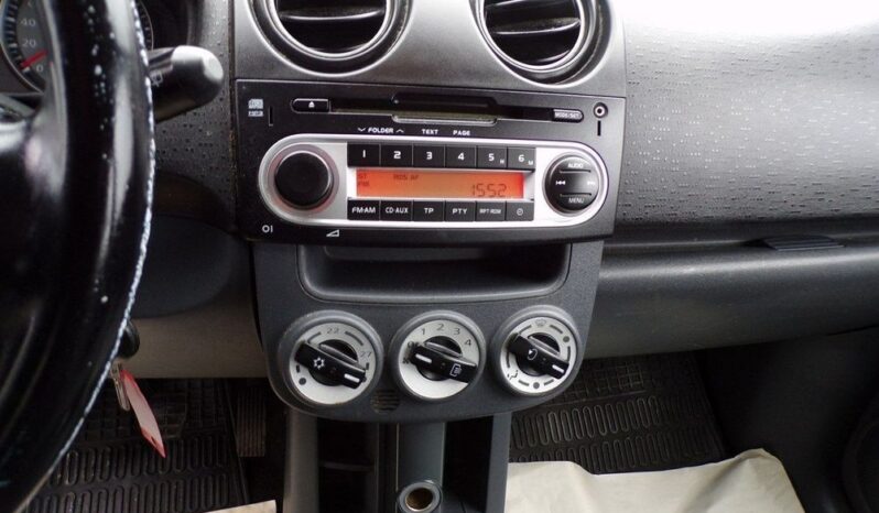 Mitsubishi Colt full
