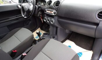 Mitsubishi Colt full