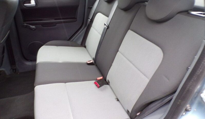 Mitsubishi Colt full