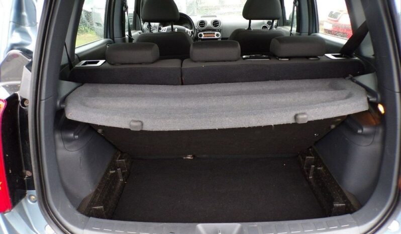 Mitsubishi Colt full