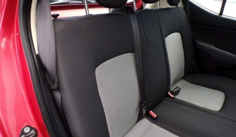 Hyundai i10 full