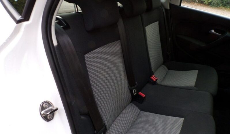 Volkswagen Polo full