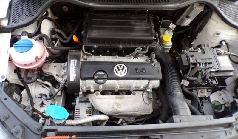 Volkswagen Polo full