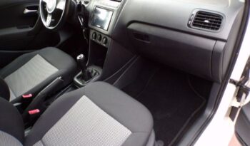 Volkswagen Polo full