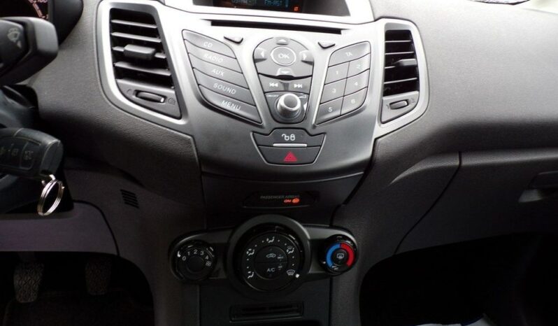 Ford Fiesta full