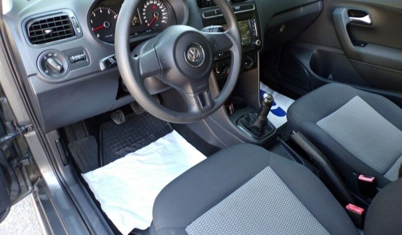 Volkswagen Polo full