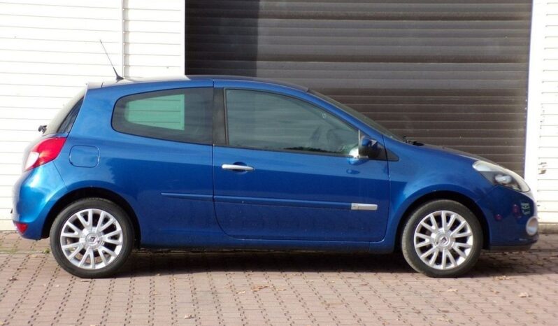 Renault Clio full