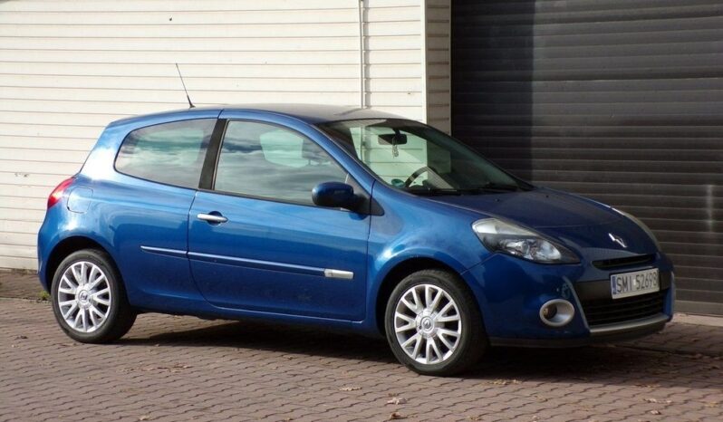 Renault Clio full