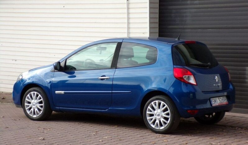 Renault Clio full