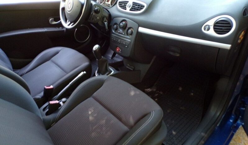 Renault Clio full
